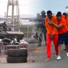 Para el traslado de los reos se utilizaron tanquetas militares, mientras policías y miembros de las Fuerzas Armadas participaron en el operativo.