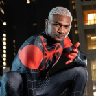 El peleador tricolor posó vestido del personaje de Marvel, Spiderman, previo a su pelea ante Sean Brady.