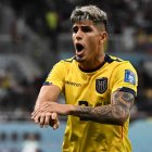 Piero Hincapié es uno de los centrales fijos en la selección de Ecuador.