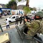 Militares están custodiando varios recintos electorales.