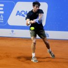 Andrade cumplió con las expectativas y derrotó al rumano Sebastián Gima.