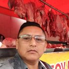 Robinson Del Pezo fue asesinado al pie de su puesto donde vendía carnes.