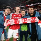 Piero Hincapié se ha convertido en una de las estrellas de Arsenal.