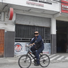 Estos dos locales relacionados a la industria automotriz fueron baleados.