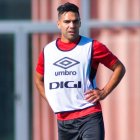 Radamel Falcao no juega un partido oficial desde junio de 2025.