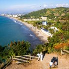 En la cima se aprecia un horizonte azul que parece no tener fin.