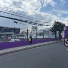 El  inmueble municipal fue pintado con el color del partido oficialista.