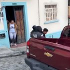 La madre del implicado también fue detenida, pero por el delito de tenencia de armas.