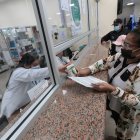 El desabastecimiento de medicinas ha sido un problema recurrente en hospitales públicos de Ecuador.