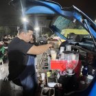 Edyka Coffee, cafetería móvil ubicada en Sauces 4, norte de Guayaquil, ofrece café de especialidad preparado desde el maletero de un vehículo, convirtiéndose en un punto de encuentro para los amantes del buen café.