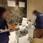 Los funcionarios realizaron una inspección en el lugar.