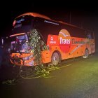 Bus de la cooperativa Trans Esmeraldas, disco #907, involucrado en el accidente que cobró la vida de dos motociclistas en Puerto Quito.