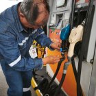 La gasolinera fue clausurada por la Agencia de Regulación y Control de Hidrocarburos.