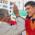 El campeón mundial confirmó la muerte de su madre con una publicación en redes sociales.