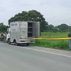 El fallecido apareció a un costado de la vía.