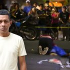 El cadáver de Richard León Gómez quedó tendido sobre la calzada.