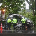 Autoridades atienden el lugar del siniestro vial en Guayaquil.