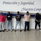 Los cuatro hombres fueron detenidos tras robo en el Comité del Pueblo, norte de Quito.
