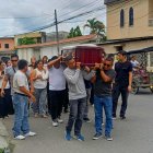 El policía Cristhian Bravo fue sepultado la tarde del martes 10 de febrero.