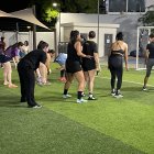 Las jugadoras llegan después del trabajo para liberar estrés y disfrutar del fútbol en un ambiente sin presiones.