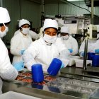 El debate gira en torno al principio de reserva de ley y la progresividad de los derechos de los trabajadores.