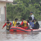 Varios puntos de Milagro continúan inundados este miércoles 25 de febrero.