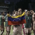 Los jugadores del Carabobo FC celebraron en el estadio Huachipato tras los ataques xenofóbicos.