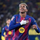 Lamine Yamal es la figura del FC Barcelona, líder de LaLiga española en 2026.