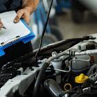 Los conductores deben revisar sus documentos de tránsito antes de matricular sus vehículo en marzo 2026, cumpliendo así con el calendario vehicular de placas terminadas en 2.
