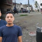 Las víctimas estaban en esta esquina. Ahí, se hallaron 19 indicios balísticos, calibre 9 milímetros.