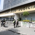 La diligencia se lleva a cabo en el Complejo Judicial Norte, en Quito.