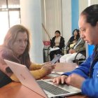 Este valor se calcula tomando como base la suma de dos salarios básicos unificados y aplicando la tarifa vigente del impuesto