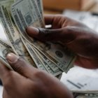 La fecha de pago del décimo cuarto sueldo varía según la región.