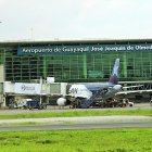 El aeropuerto opera bajo concesión de Terminal Aeroportuaria de Guayaquil S.A. hasta 2031 y genera ingresos importantes para la ciudad.