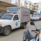 Las víctimas se encontraban en el interior de la hostería. Los cuerpos no pudieron ser trasladados en el vehículo de Medicina Legal.
