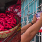 Técnicos de Arcsa clausuran local de dulces artesanales en Guayaquil tras encontrar plagas y productos en mal estado.