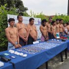 Los detenidos durante el segundo día del toque de queda en la Zona 8.