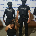 Una de las detenidas por caso de extorsión en El Oro.
