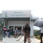 Las autoridades del IESS verificaron el estado del hospital en Guayaquil tras múltiples quejas ciudadanas sobre condiciones sanitarias y atención.