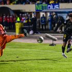 Barcelona SC y Libertad igualaron sin goles en el estadio Reina del Cisne.