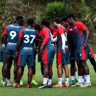 El Nacional entrena en medio de dudas sobre su futuro debido a las deudas que no le permitieron inscribir jugadores para el estreno en la Serie B de la LigaPro