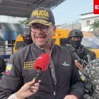 Una red de lavado de activos fue desarticulada en Ecuador. Son once los detenidos, incluido un oficial de la Policía.