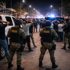 Toque de queda en Ecuador: recreación mediante IA de operativos de fuerzas de seguridad.