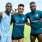 Gabriel Achilier (d) tendrá su segundo periodo con la camiseta de Orense.