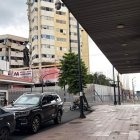 Comerciantes aseguraron que, desde la habilitación del acceso peatonal el pasado 17 de marzo, no han recuperado el flujo habitual de clientes.