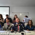 En una rueda de prensa, el exvolcal del CPCCS anunció su precandidatura.