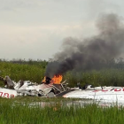 Tras el percance, las avionetas cayeron en una zona agrícola.