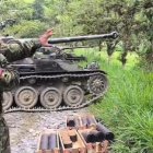 Los militares destruyeron algunos de los campos mineros ilegales.