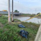 Dos hombres fueron abandonados cerca del paso lateral de la localidad.