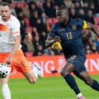 Enner Valencia (d) alcanzó 49 goles con la camiseta de Ecuador, tras los amistosos de marzo.